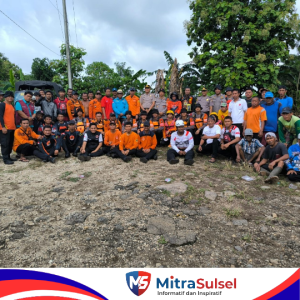 Informatif dan Inspiratif (1080 x 1080 piksel)_20251220_003756_0000