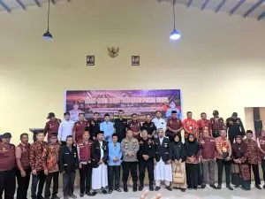 1001051738